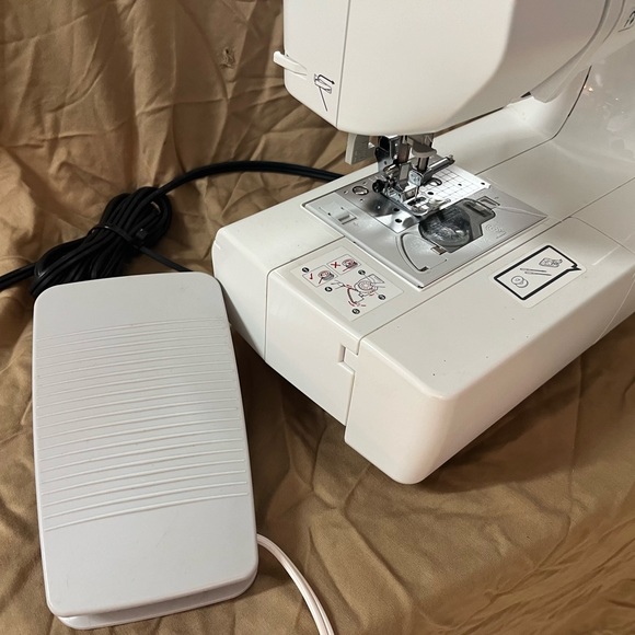 Brother Other Brother Ce125prw Computerized Project Runway Sewing Machine Poshmark